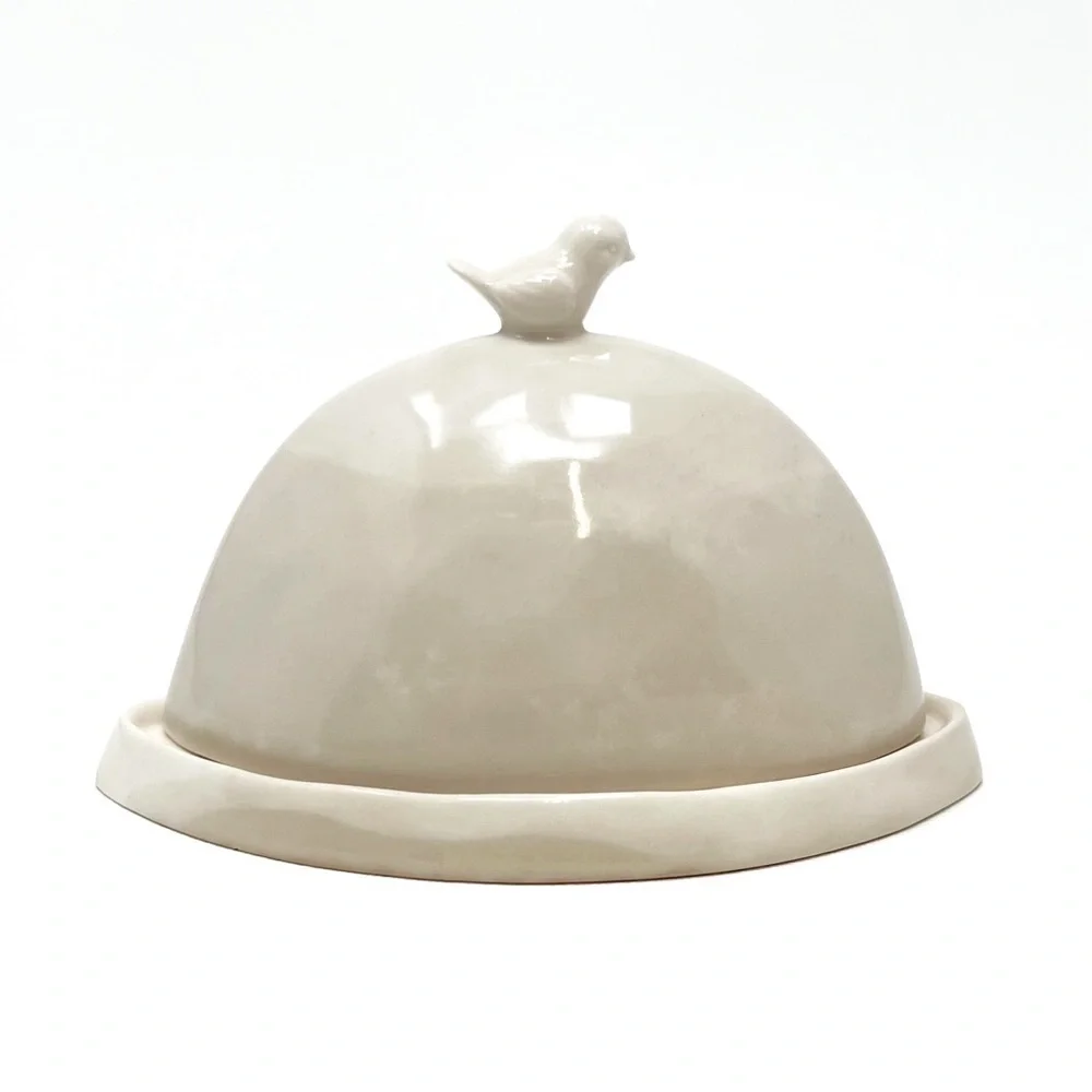 M Magenta by Rae Dunn Vintage Ceramic Covered Butter Cheese Dish Home Bird EUC